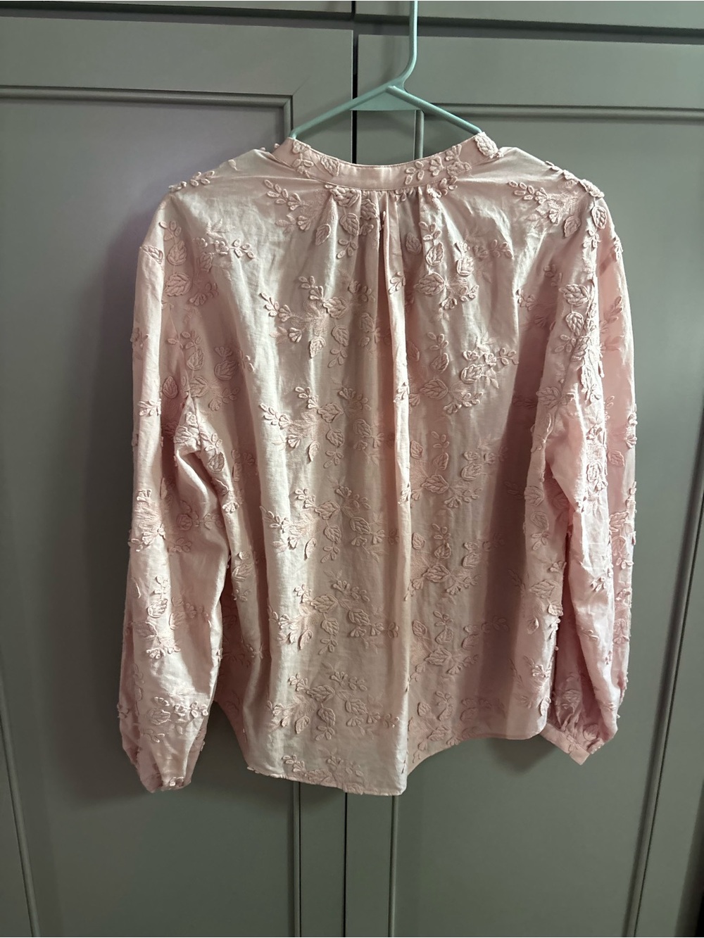 Paris Atelier  Voluminous Floral-Appliqué Blouse from & Other Stories sz 2 - Picture 8 of 8